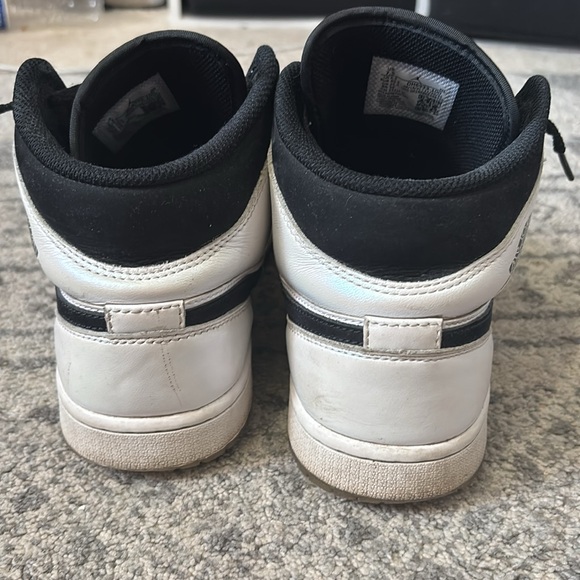 Air Jordan 1 diamonds - Picture 3 of 7